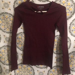 Long sleeve tight blouse